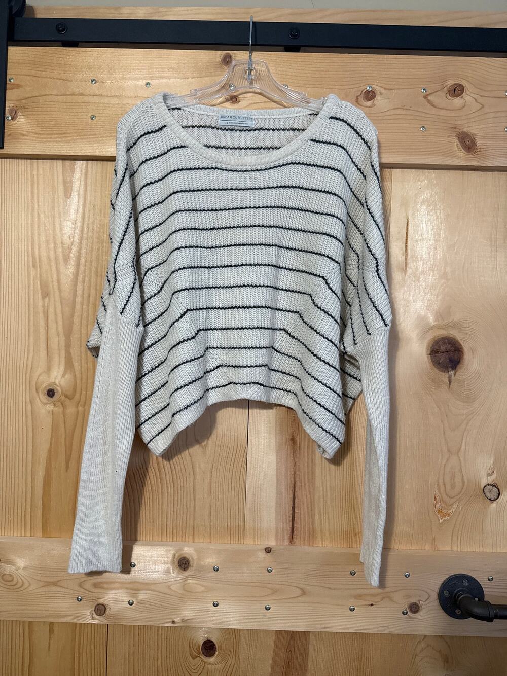 Urban Outfitters Knit Oversized Black Cream Striped Crop Long Sleeve Sweater L